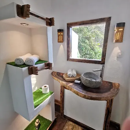 Glamping Tomaselli Villa Manuel Antonio Exterior photo