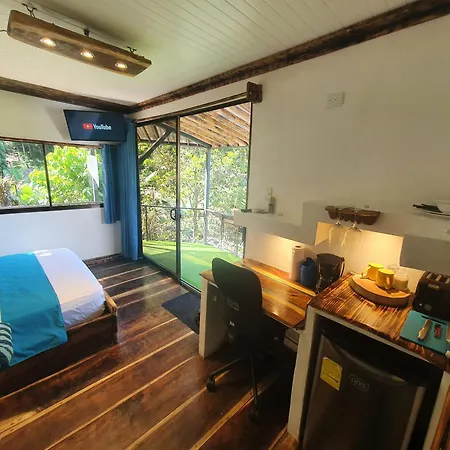 Glamping Tomaselli Villa Manuel Antonio Exterior photo