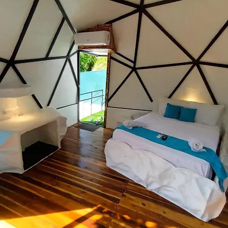 Glamping Tomaselli Villa Manuel Antonio Exterior photo