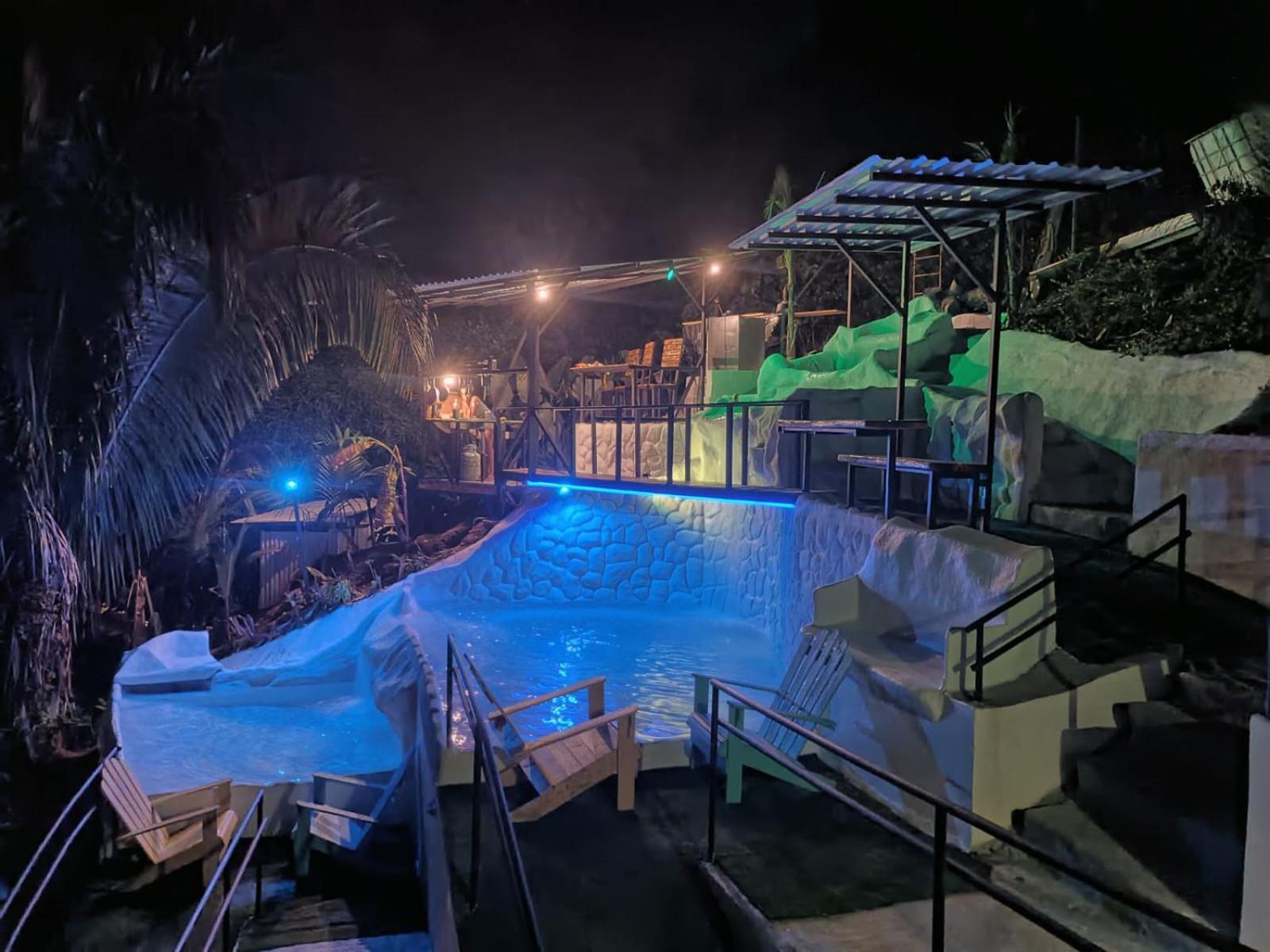 Glamping Tomaselli Lodge Manuel Antonio